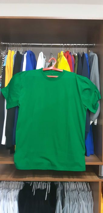 Футболки оптом и в розницу в большом ассортименте