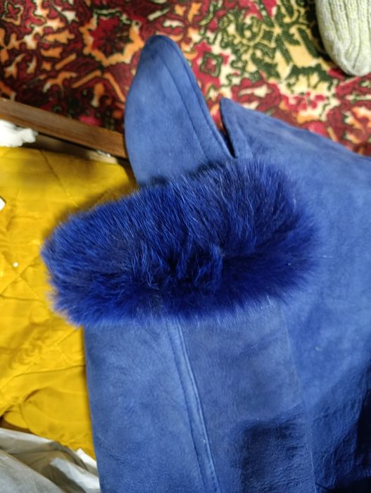 Цегейка... Женская чисто замш шубка стильная.