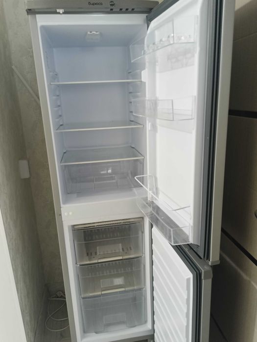 Холодильник продам