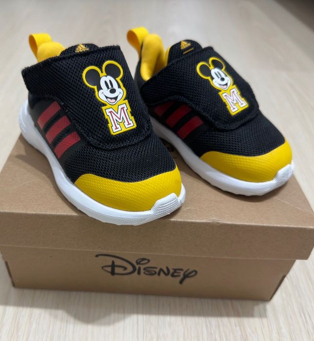 Оригинални детски маратонки Adidas Disney