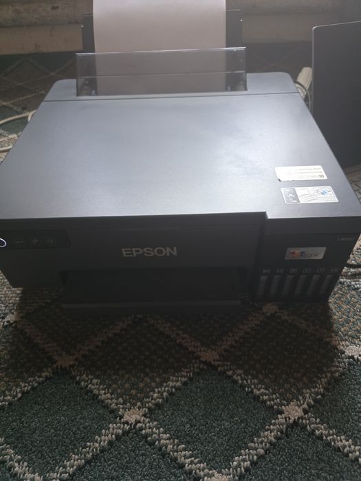 Epson L8050 3 oy ishlatilgan 6 rangli