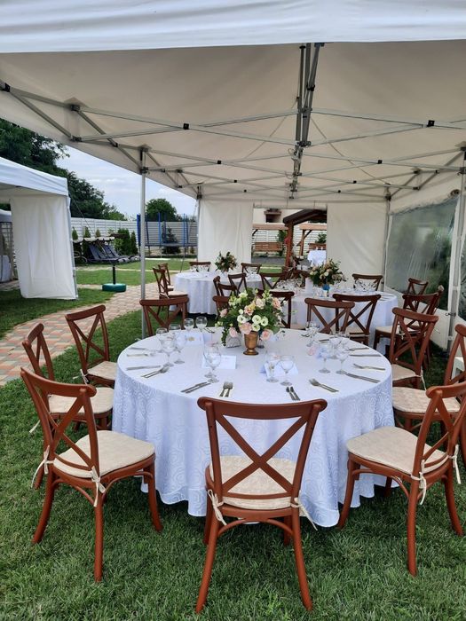 Inchiriem corturi , mese, scaune pentru petreceri și nunti, botezuri
C