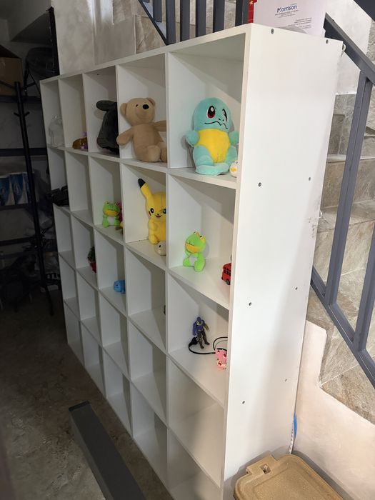 Офисная мебель(стол, стулья, стенка,)