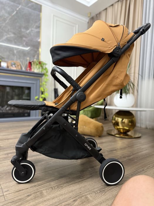 Детскач коляска Anex Air-X
