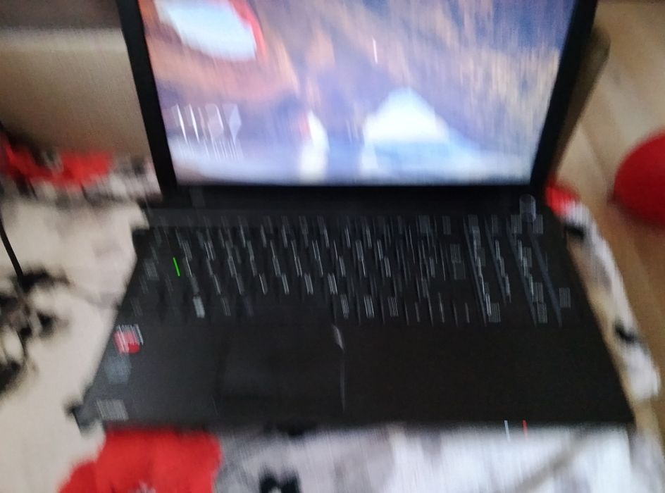 Laptop Toshiba  utilizat