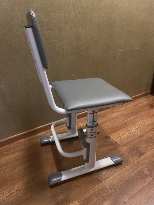 Стул с регулировкой