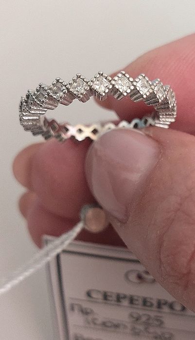 Серебряное кольцо