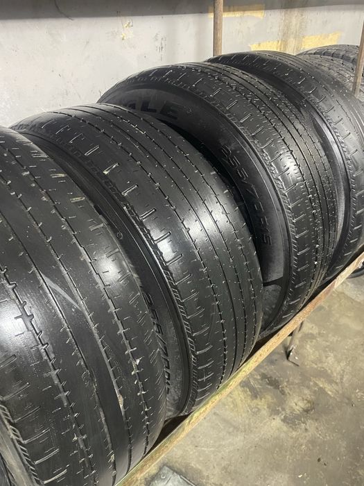 Продам комплект 255/70/15
