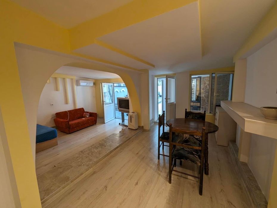 Дава се под наем Къща в Пловдив, Христо Смирненски - 57 кв.м за 300 € - Снимка #3