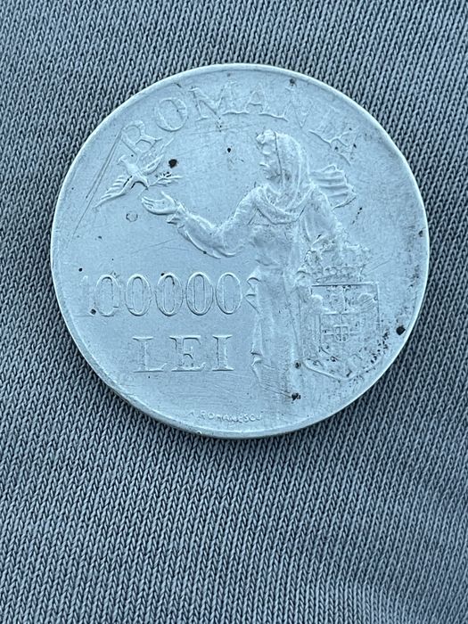 Moneda 70% din argint si 30% cupru