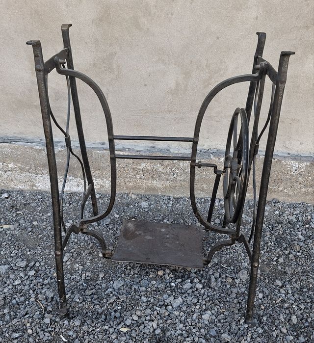 Швейная Станина мангал