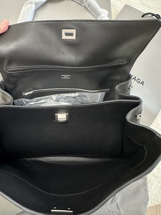 Шикарная BALENCIAGA Rodeo в размере medium size,