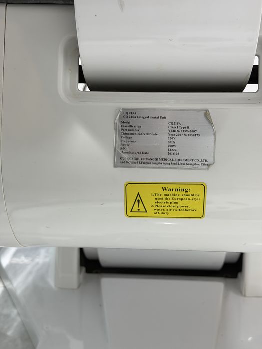 Stomatalog kreslo yaxshi xolatda