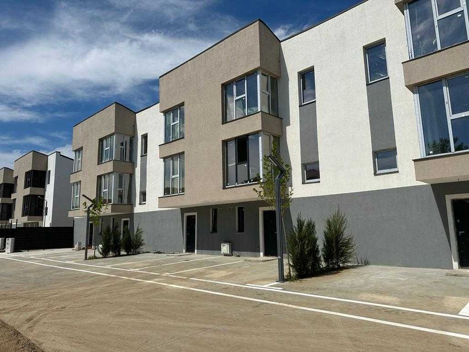 Profita acum/Case de vanzare/ Rate la dezvoltator