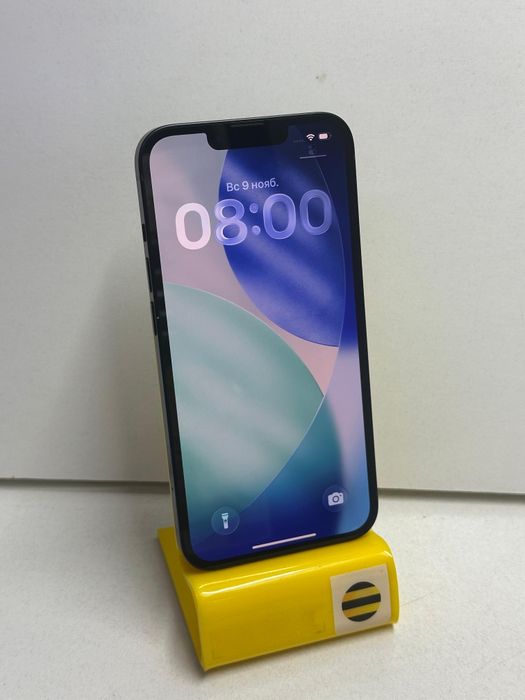 Продам Айфон 13 128г