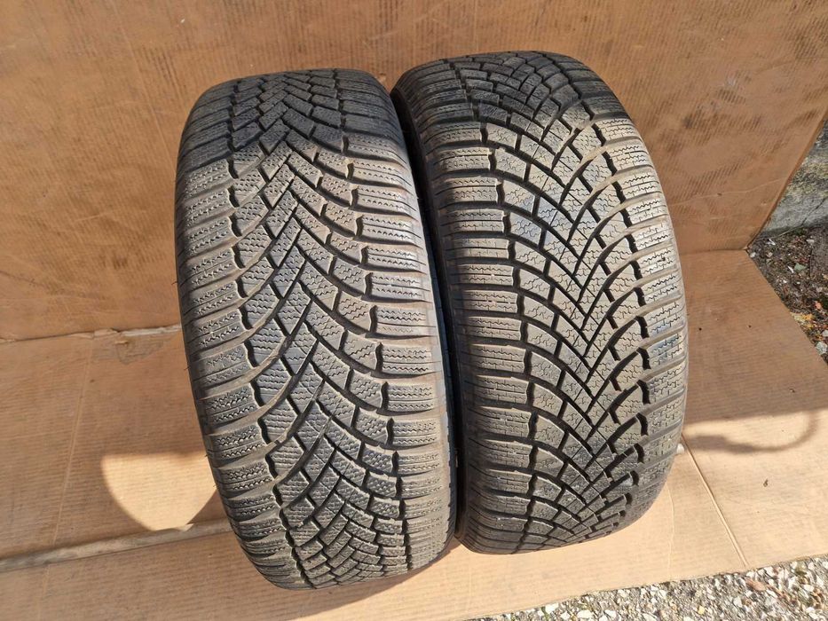 2 Bridgestone R18 225/50
Зимни гуми 
DOT0222