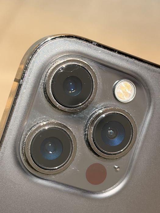 Продается Iphone 12 pro max