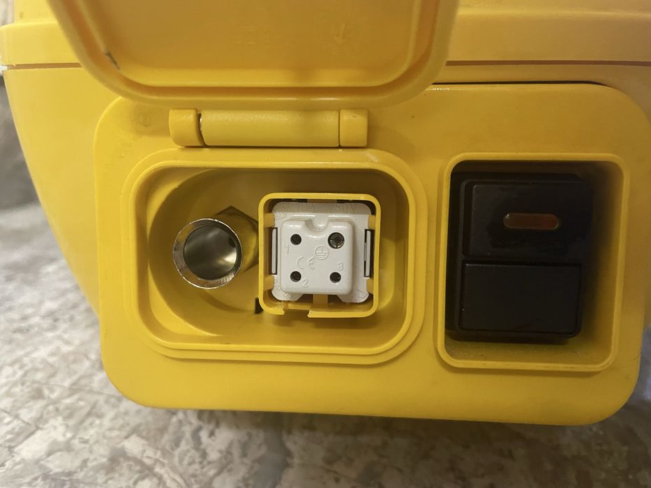 Privileg-Прахосмукачка с воден филтър