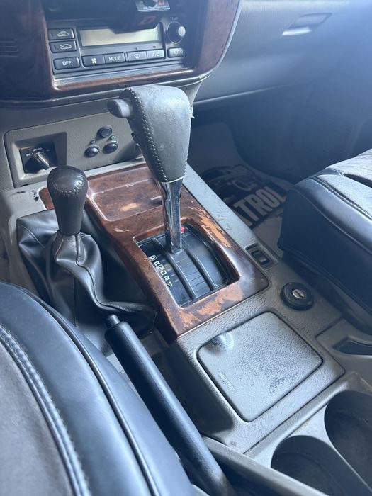 Продам Nissan patrol Y61