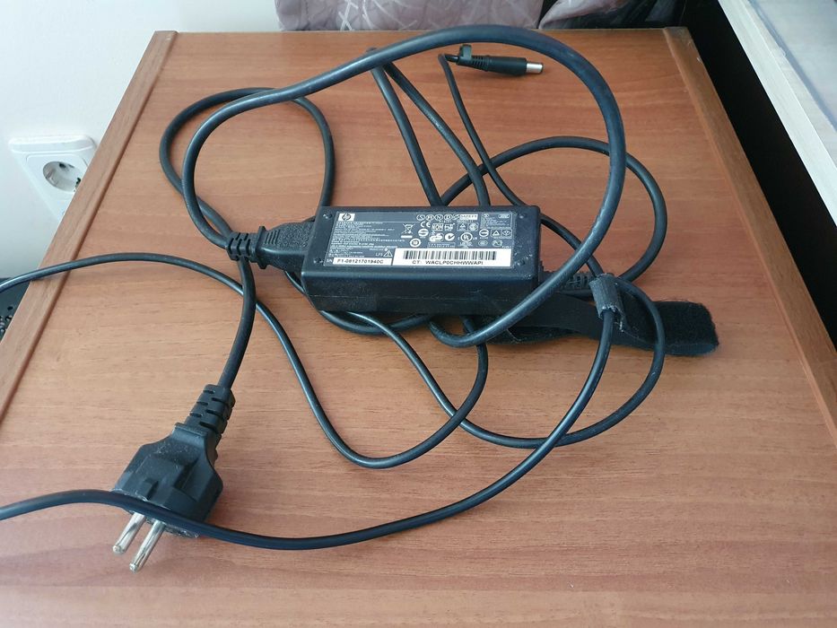 Лаптоп HP Compaq 6735s за части