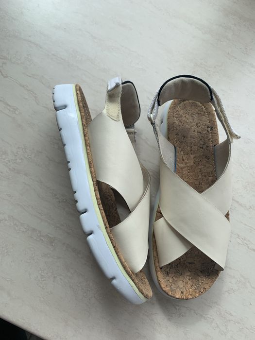 Дамски обувки, сандали