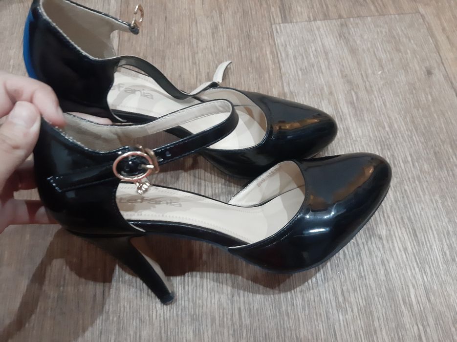 Обувь женская 37