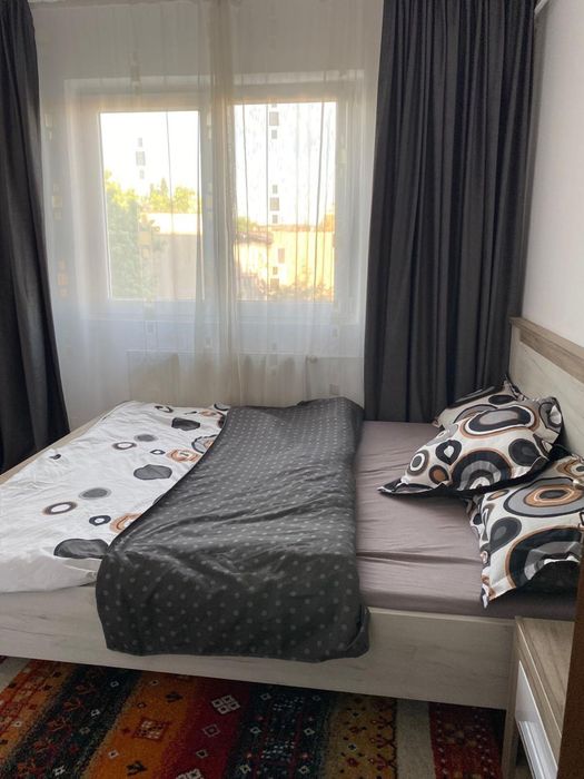 Apartament cu doua camere de inchiriat in rogerius Oradea