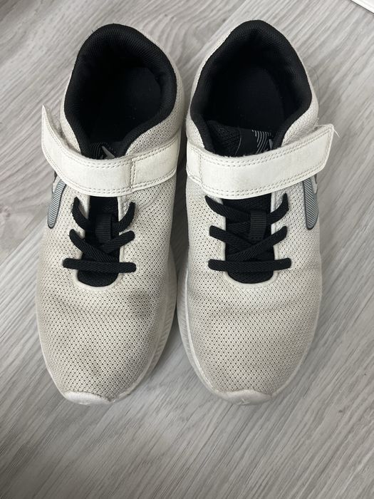 Аяқ киімдер 36-35-28 р тегін