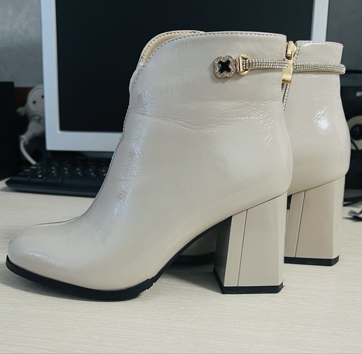 Женские ботильоны новые