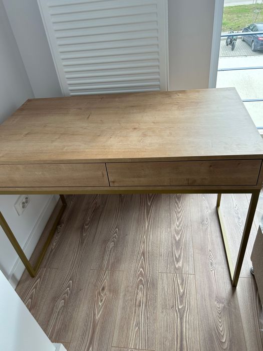 Birouri noi Egger la comanda