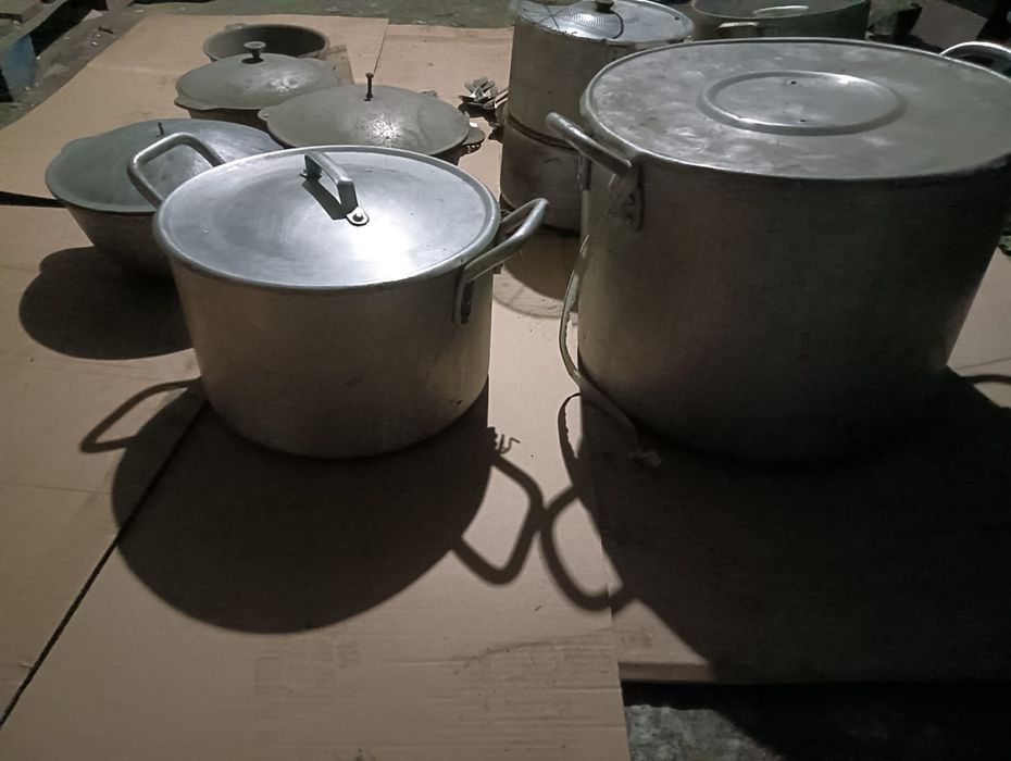 Продам посуду б/у в хорошем состоянии