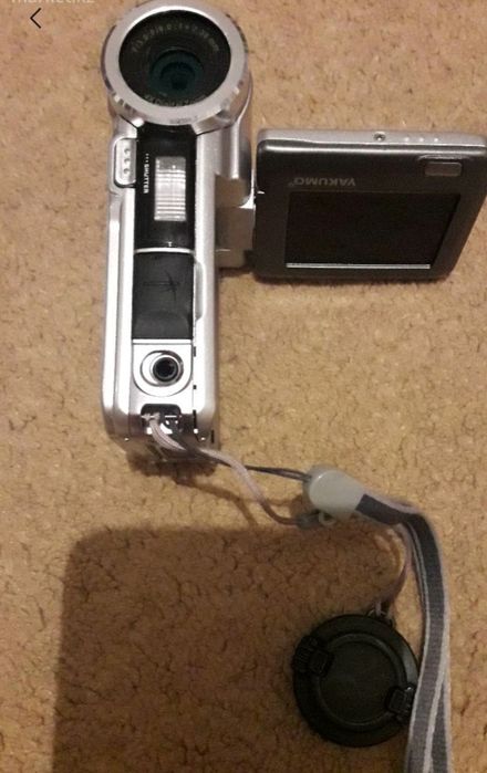 Продам видеокамеру