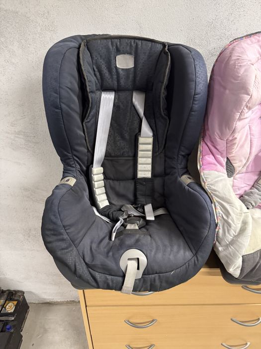 Детски столчета за кола ISOFIX 3бр.
