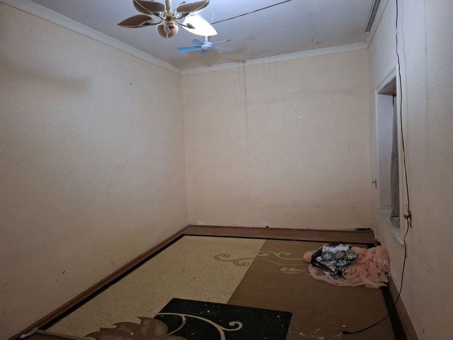 2etajli 6sotixli hovli (katedj) sotiladi