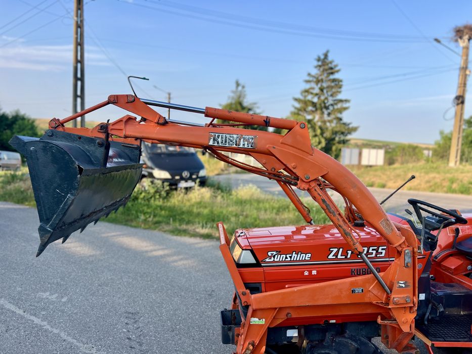 Tractor,tractoras kubota L-255,incarcator frontal,4x4,servodirectie,inversor,26cp,yanmar,iseki