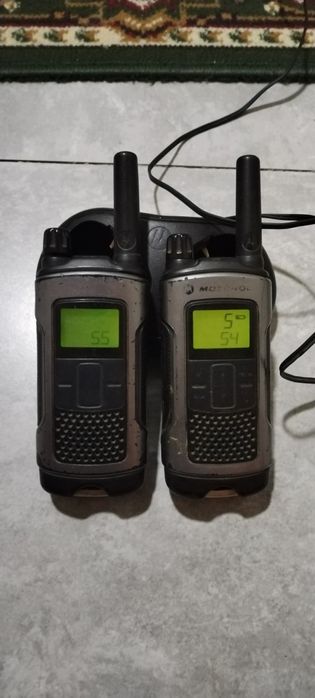 Продам рации Motorola Tlkr T6
