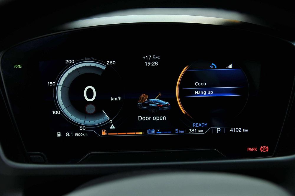 BMW i8 2015 — imagine 4