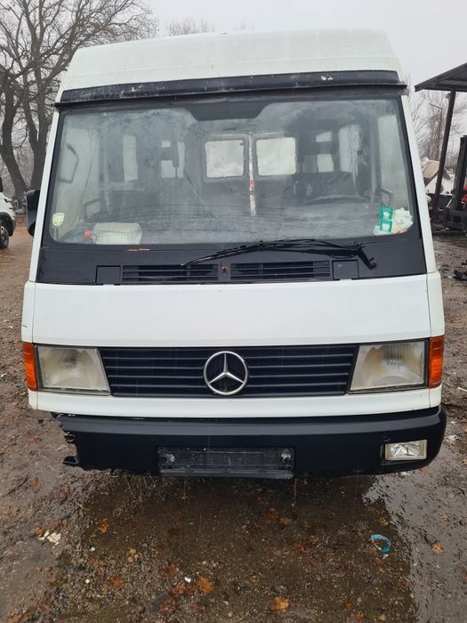Мерцедес МБ100 4×4 Mercedes Mb 100 на части