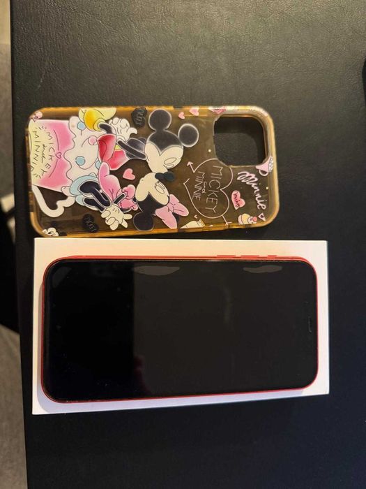 Iphone 12 rosu ,64 gb in cutie