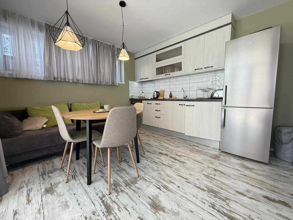 Дава се под наем Хотел в Китен - 60 кв.м за 66.3 € - Снимка #1