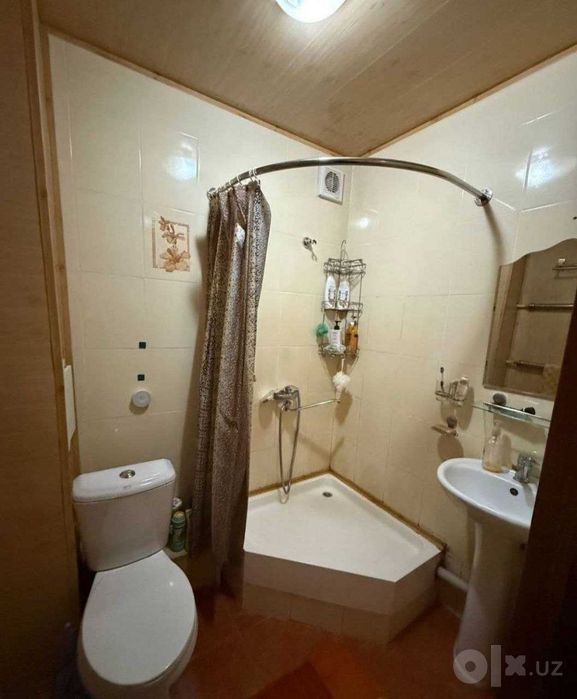 Продам 3 ком квартиру Кирпичный дом Феруза М№4