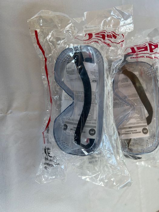 Предпазни очила различни модели