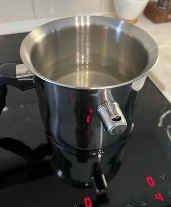 Воскоплав (ёмкость-нерж) для нагревания воска (+/- ... 1,25 л)