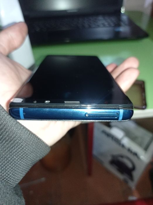 Samsung note 8    6/64