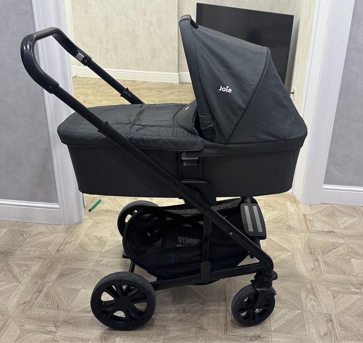 Продам люльку joie