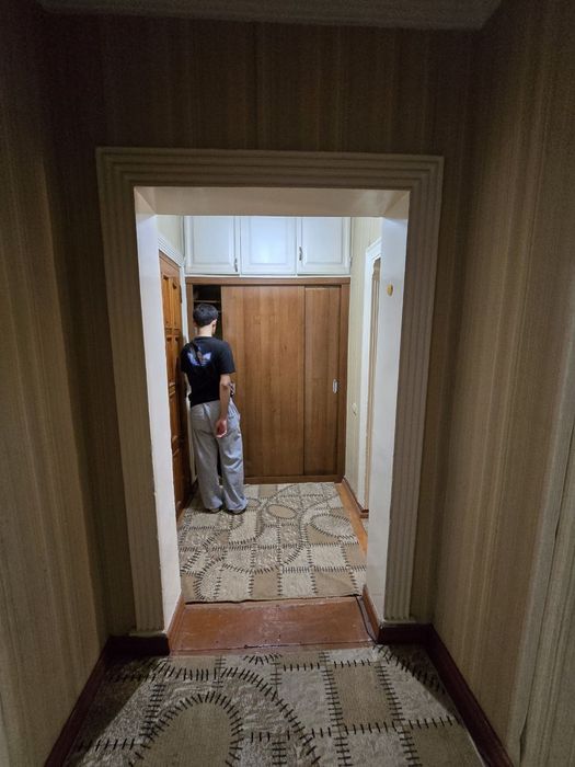 Аренда Квартира Чорсу Гулобод 3 хона 1 етаж оилага берилади