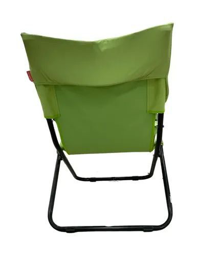 Кресло-шезлонг складное с матрасом.