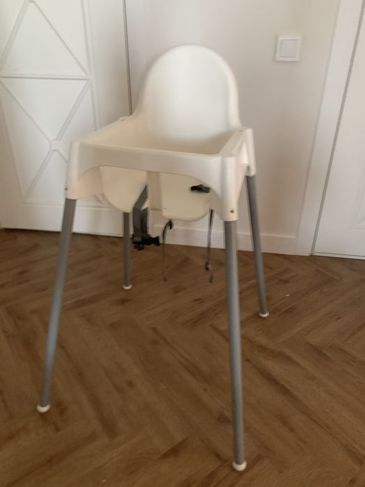 Детский обеденный стол