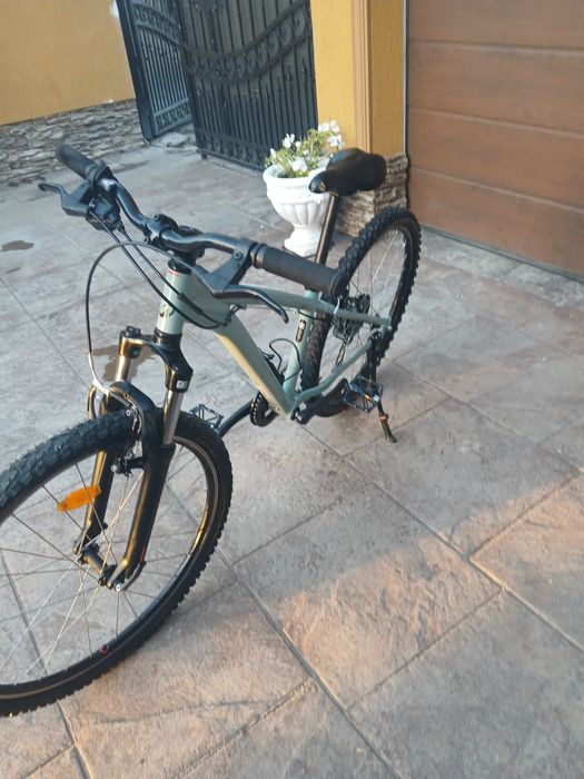Vând Bicicletă,,ROCKRIDER MTB 26''