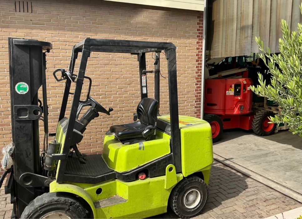 Stivuitor Clark CDP30H